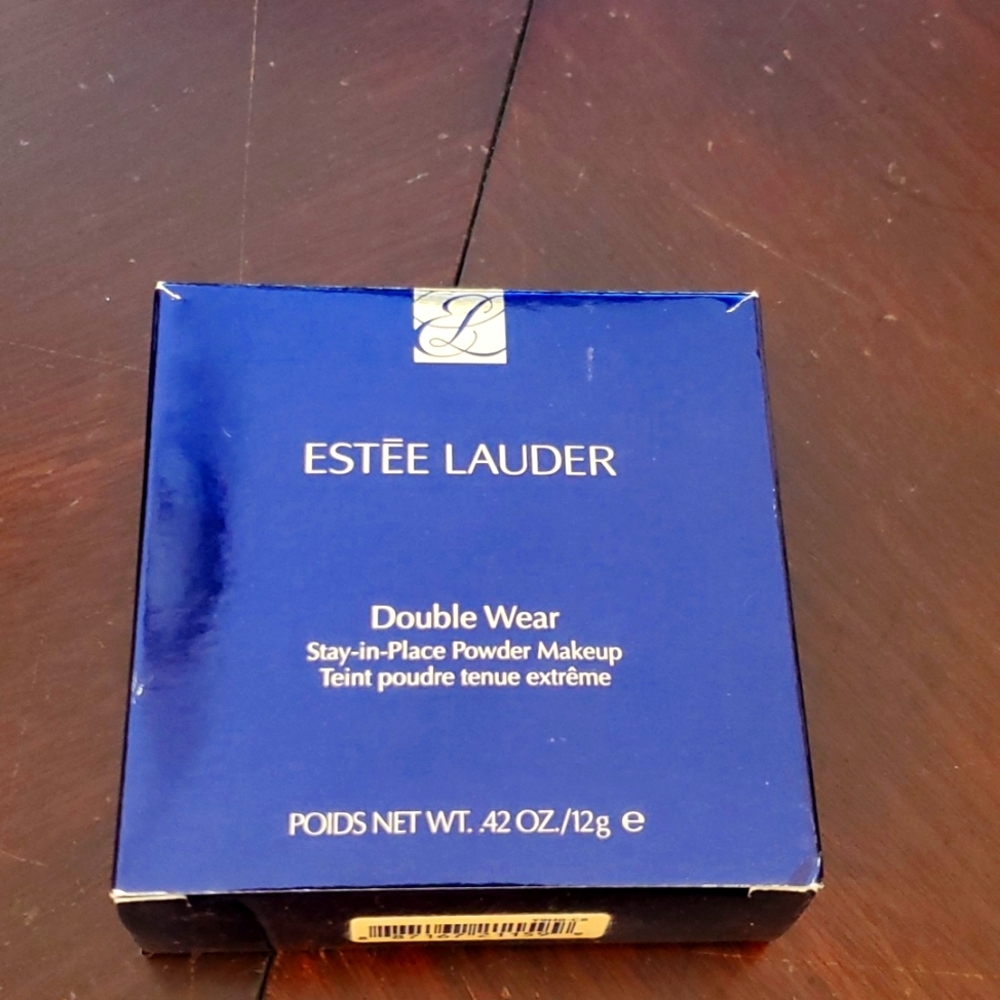 Estee Lauder Double Wear Stay-In-Place Powder Makeup - Rich Mahogany (7C1) -NWT - Picture 2 of 4